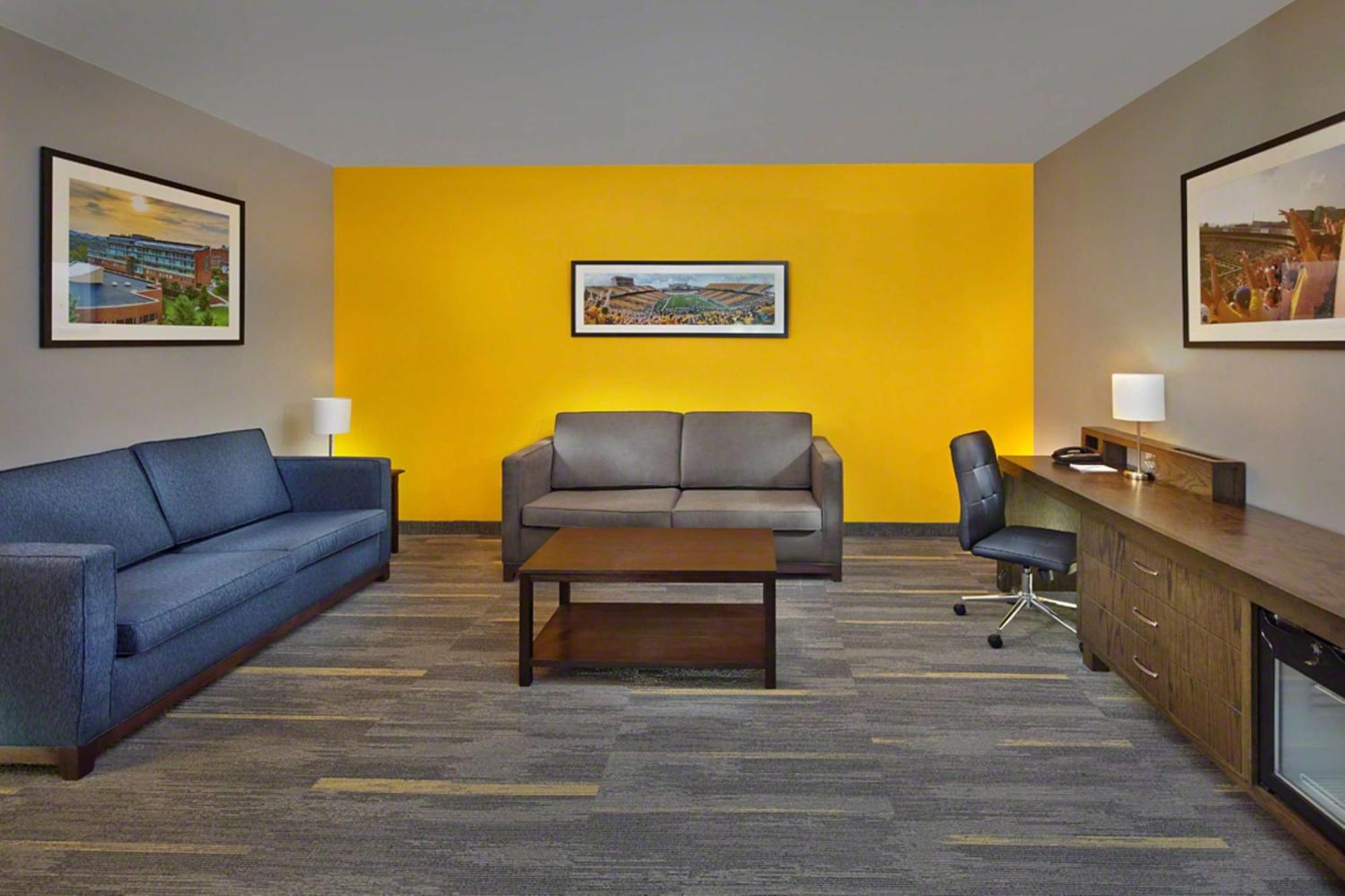 Scholar Morgantown, Tapestry Collection By Hilton Hotel Exterior photo